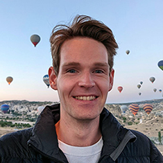 Portrait photo of Aaron